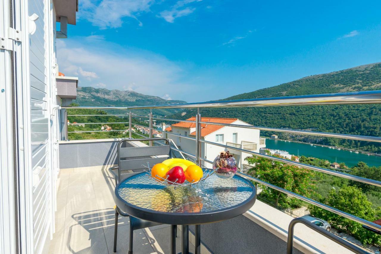 Guesthouse Pezo Мокошица Экстерьер фото