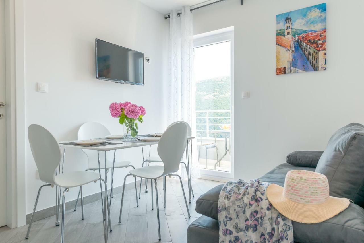Guesthouse Pezo Мокошица Экстерьер фото