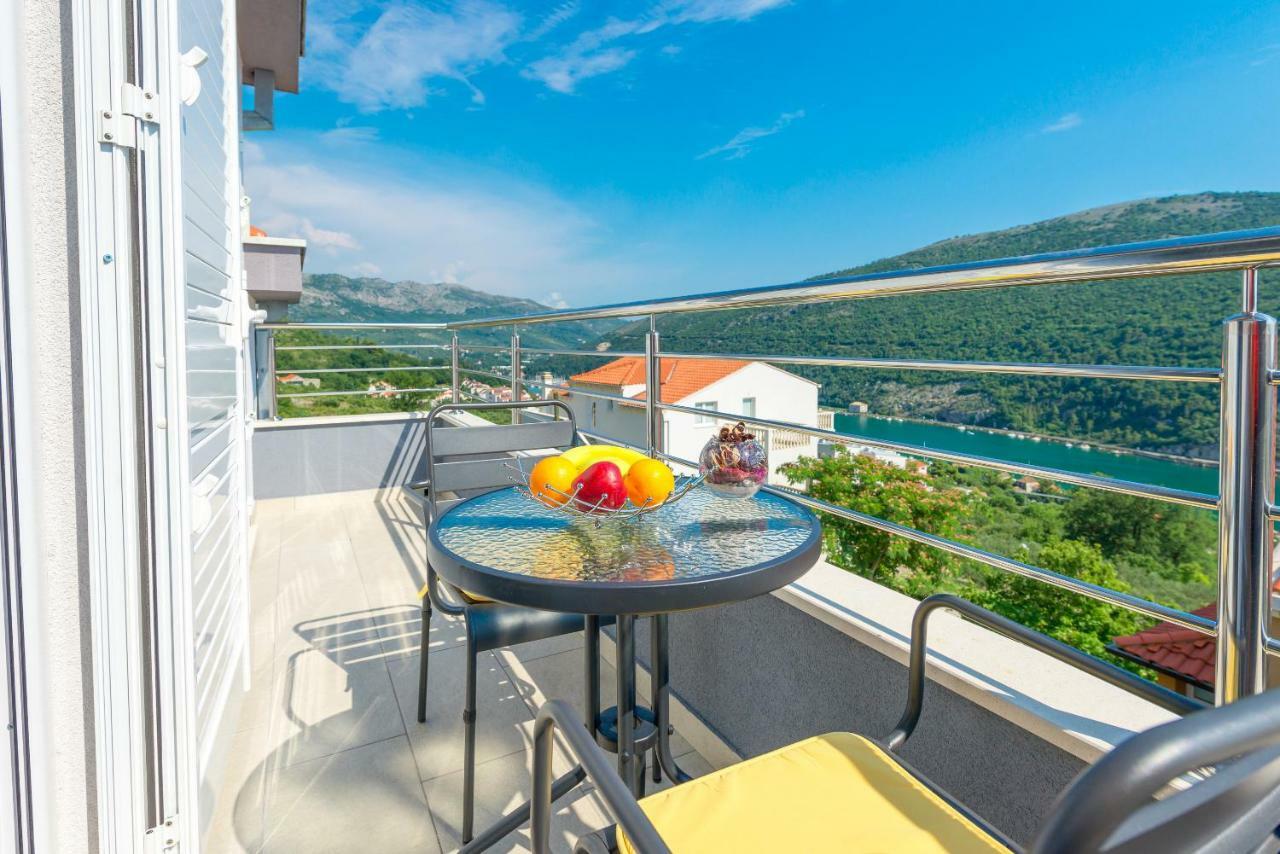 Guesthouse Pezo Мокошица Экстерьер фото