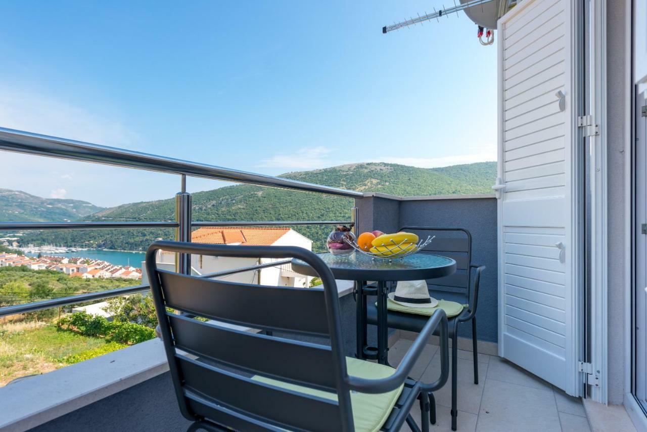 Guesthouse Pezo Мокошица Экстерьер фото