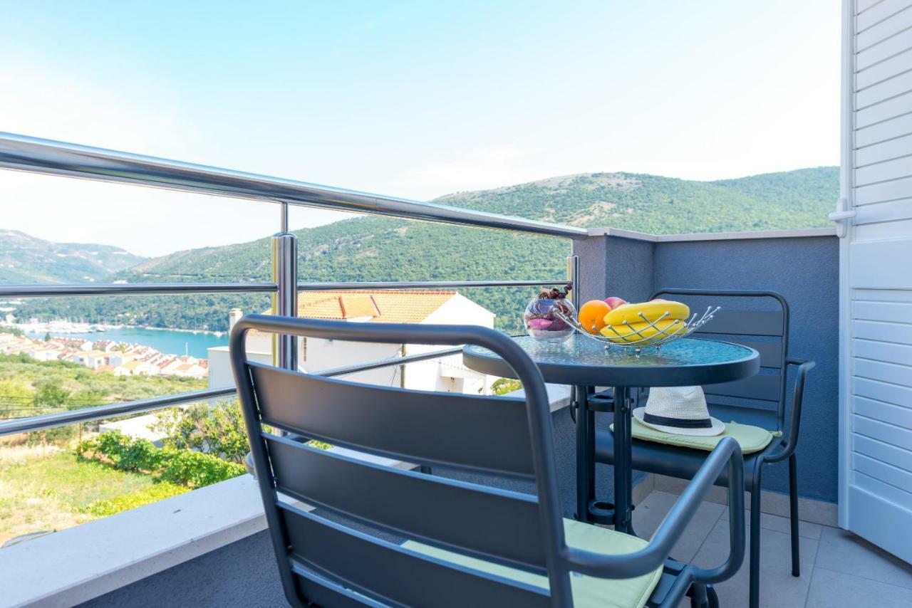 Guesthouse Pezo Мокошица Экстерьер фото